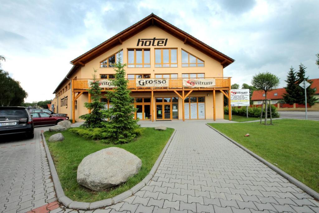 Hotel S-Centrum Benesov  Extérieur photo